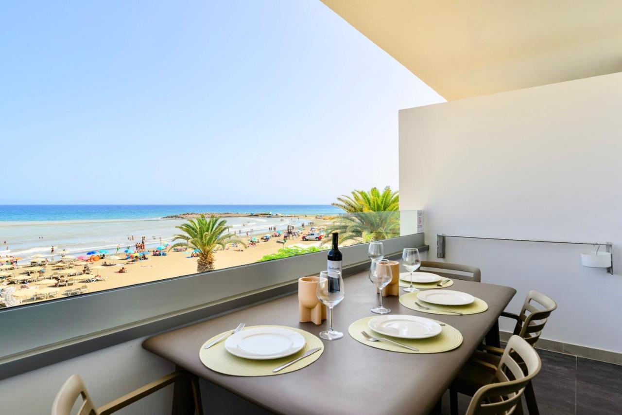 Charming 2 Bedroom Retreat With Beachfront Views San Bartolome de Tirajana  Exterior photo